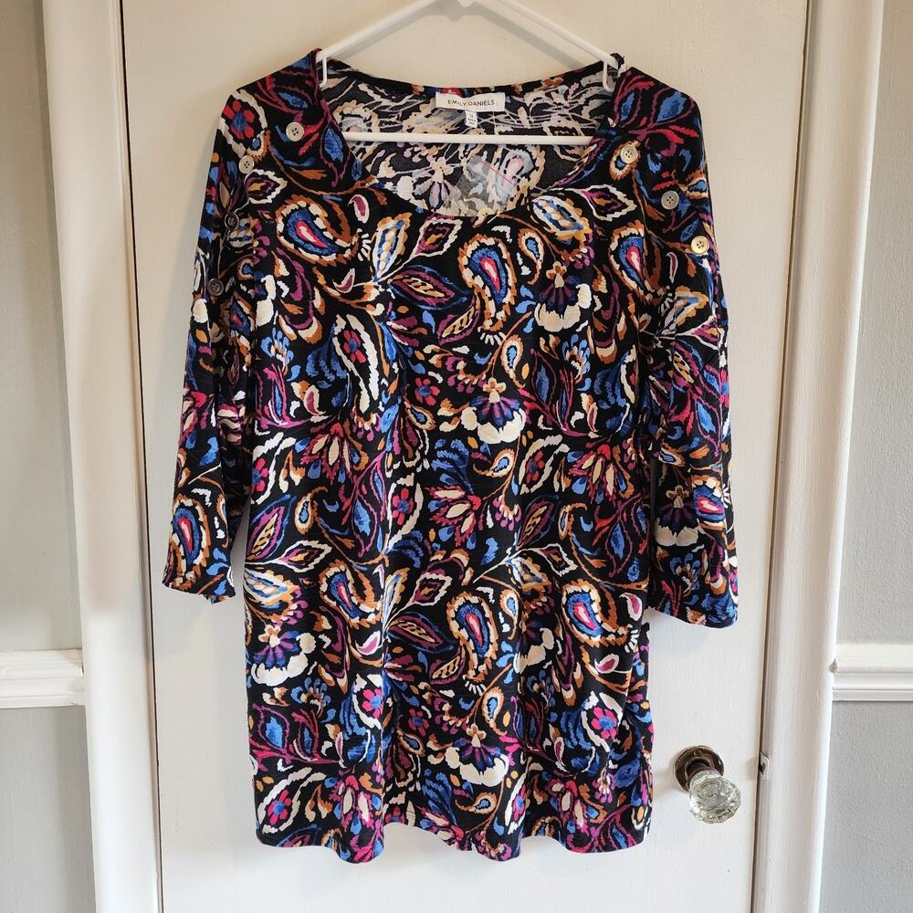 Emily Daniels Size 1X Navy Blue Paisley 3/4 Sleeve Scoop Neck Stretch Top Blouse